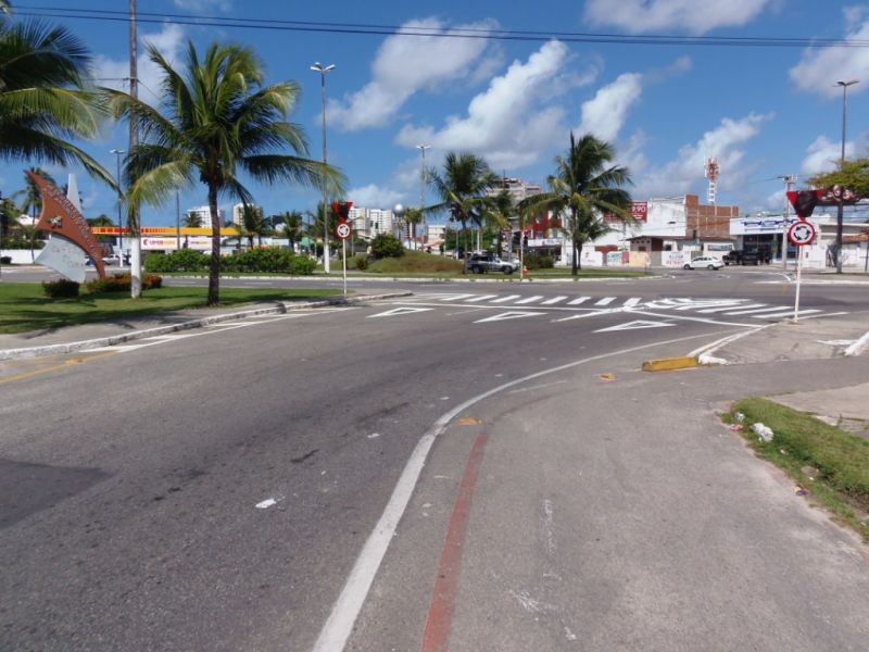 Condutores aprovam mudança de circulação na rotatória da Atalaia - SMTT Aracaju